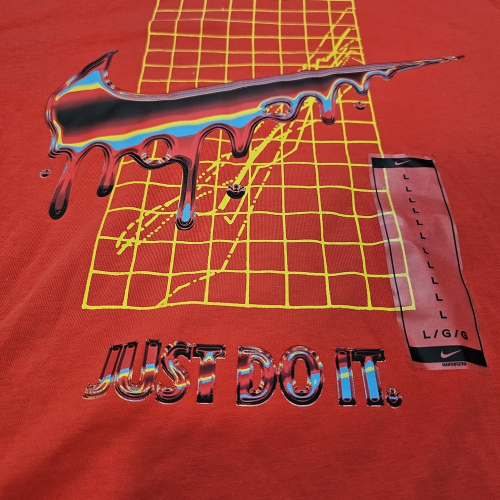 The Nike Tee Graphic